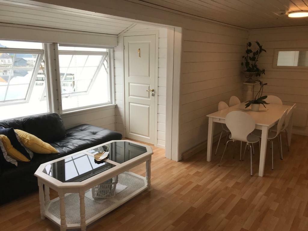 Frimannsbuda Selje Extérieur photo